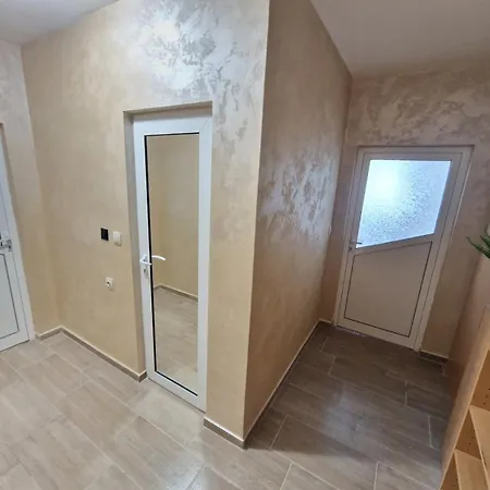 Lazur Sea Garden 2 Бургас