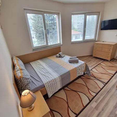 Lazur Sea Garden 2 * Burgas Stad